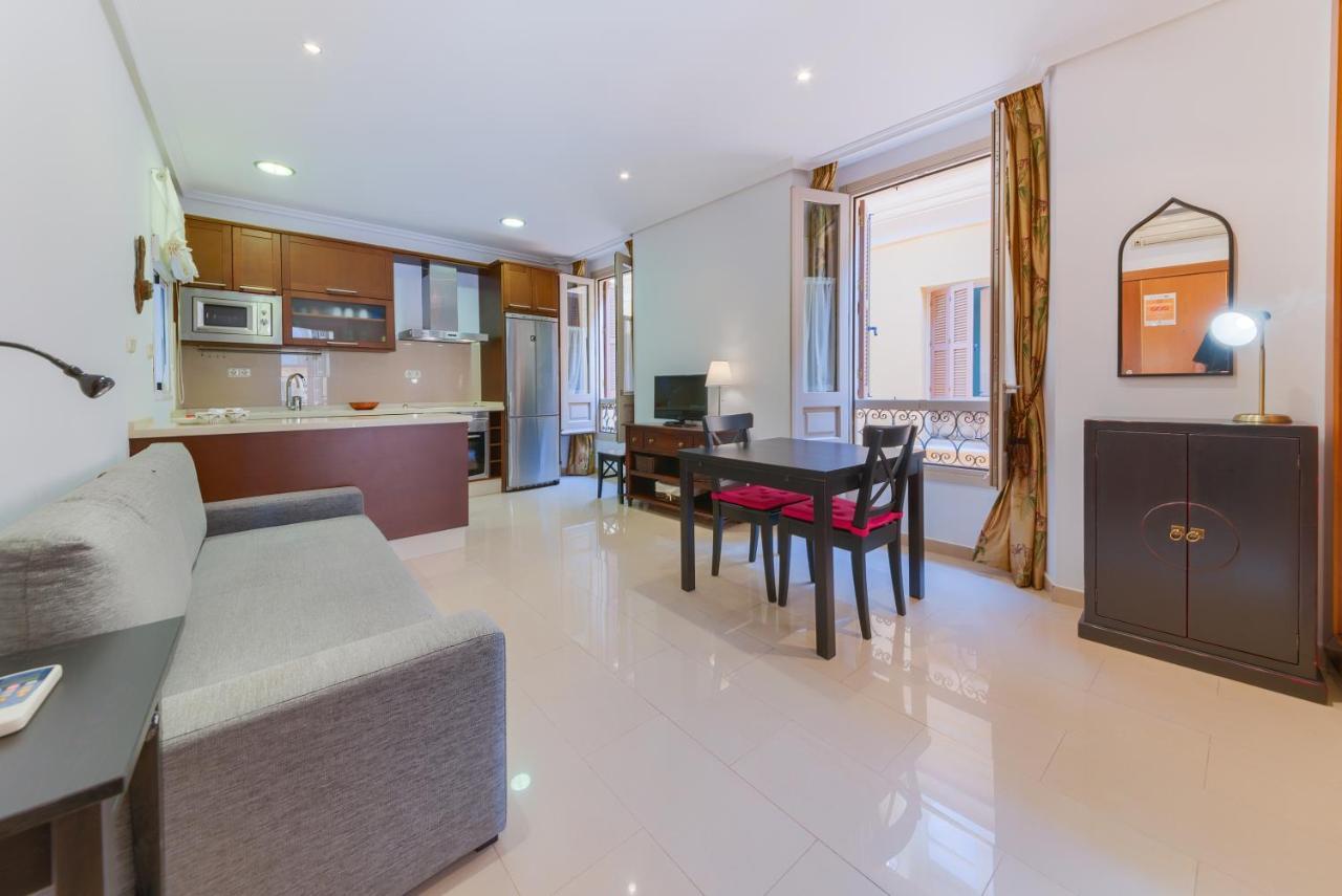 Holidays2Malaga Lazcano High Wifi & French Balcony Eksteriør bilde